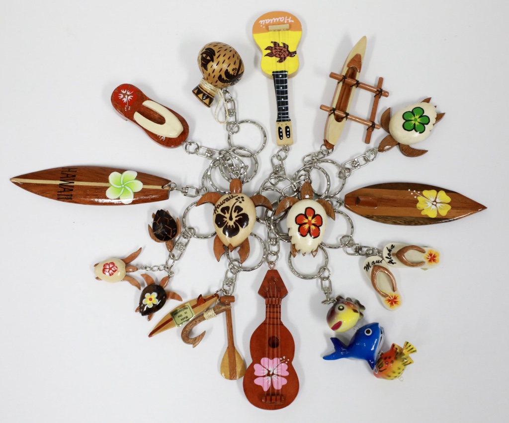 Wood keychains mix.des.